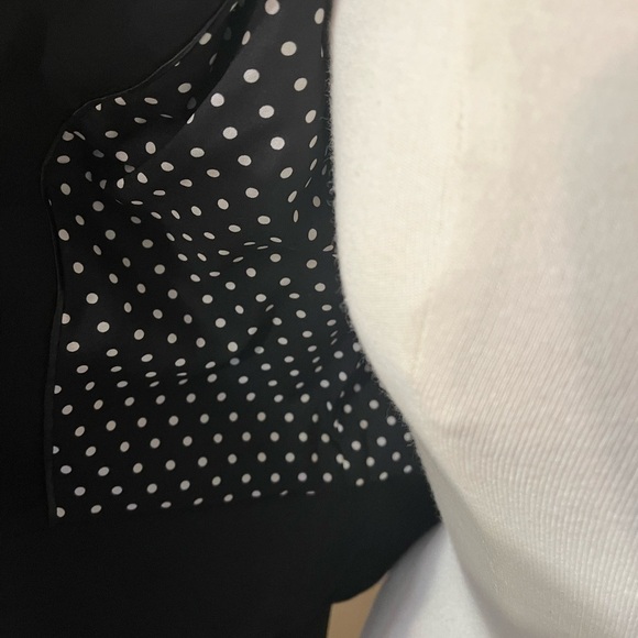 WHBM Black Front Ruffle Blazer Sz 8 EUC - Picture 5 of 8